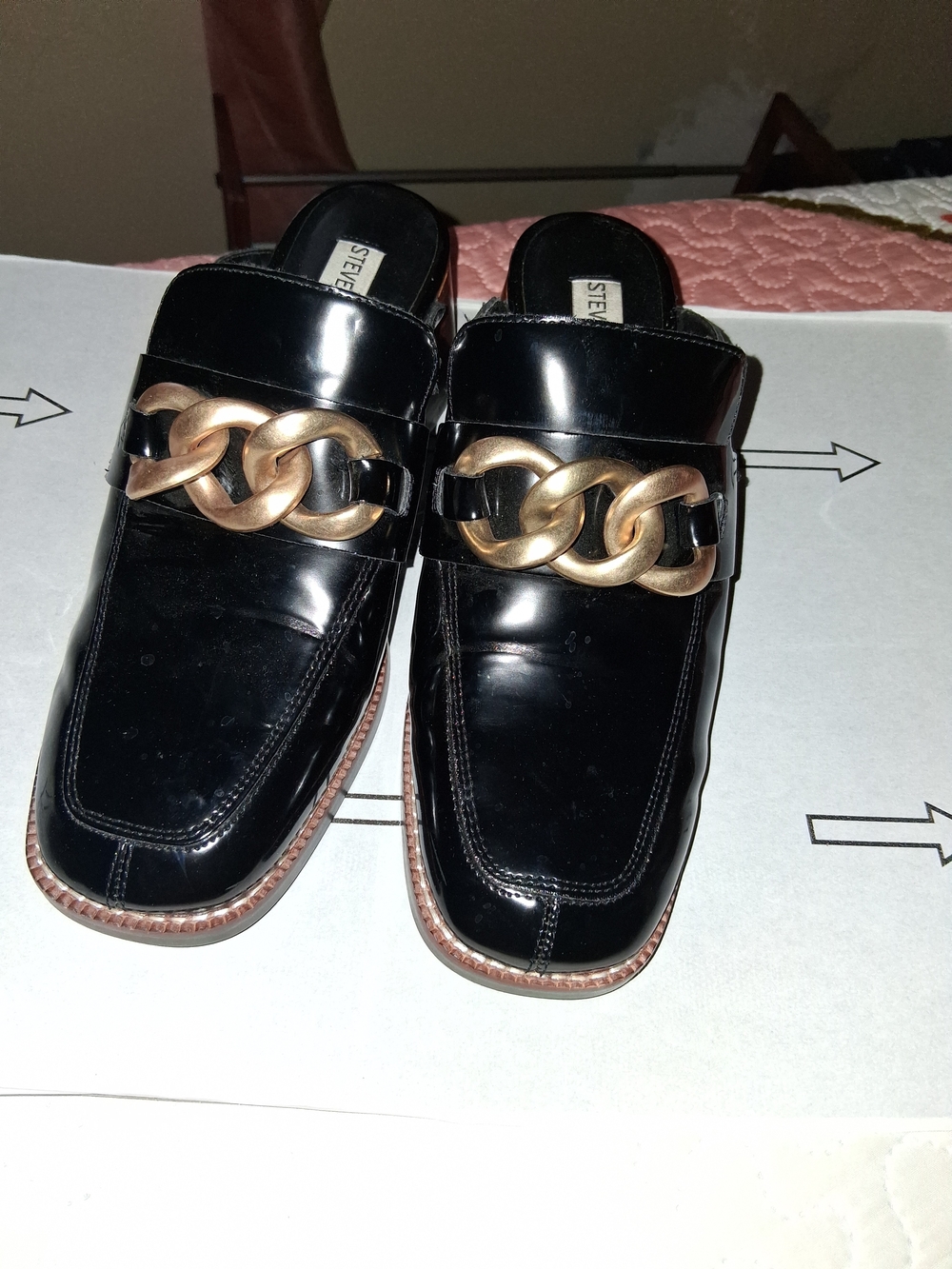 Steve Madden Black Patent Chain-Accent Men’s Slip-On Loafers